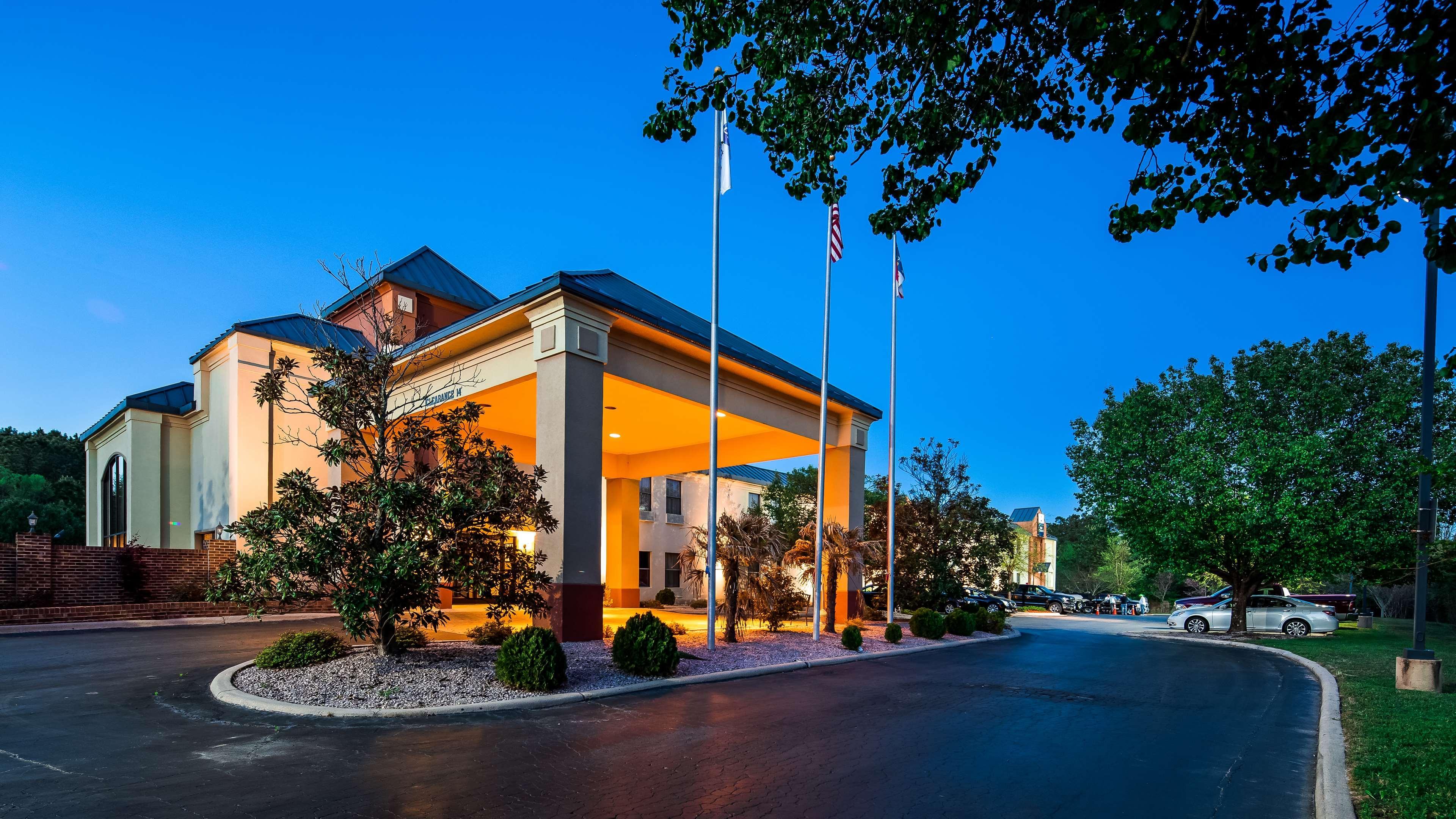Best Western Butner Creedmoor Inn Exterior foto