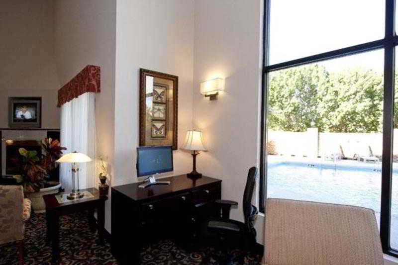 Best Western Butner Creedmoor Inn Interior foto