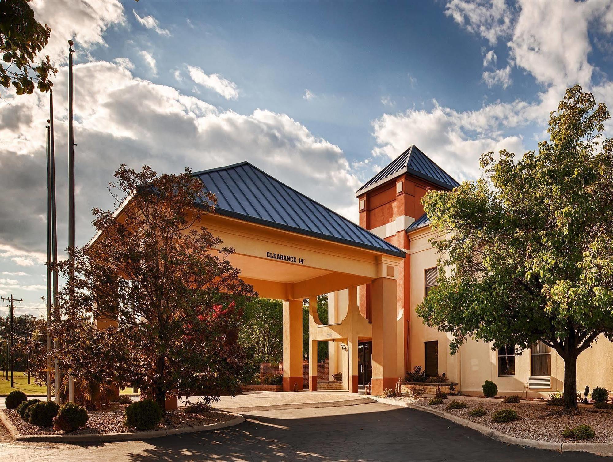 Best Western Butner Creedmoor Inn Exterior foto